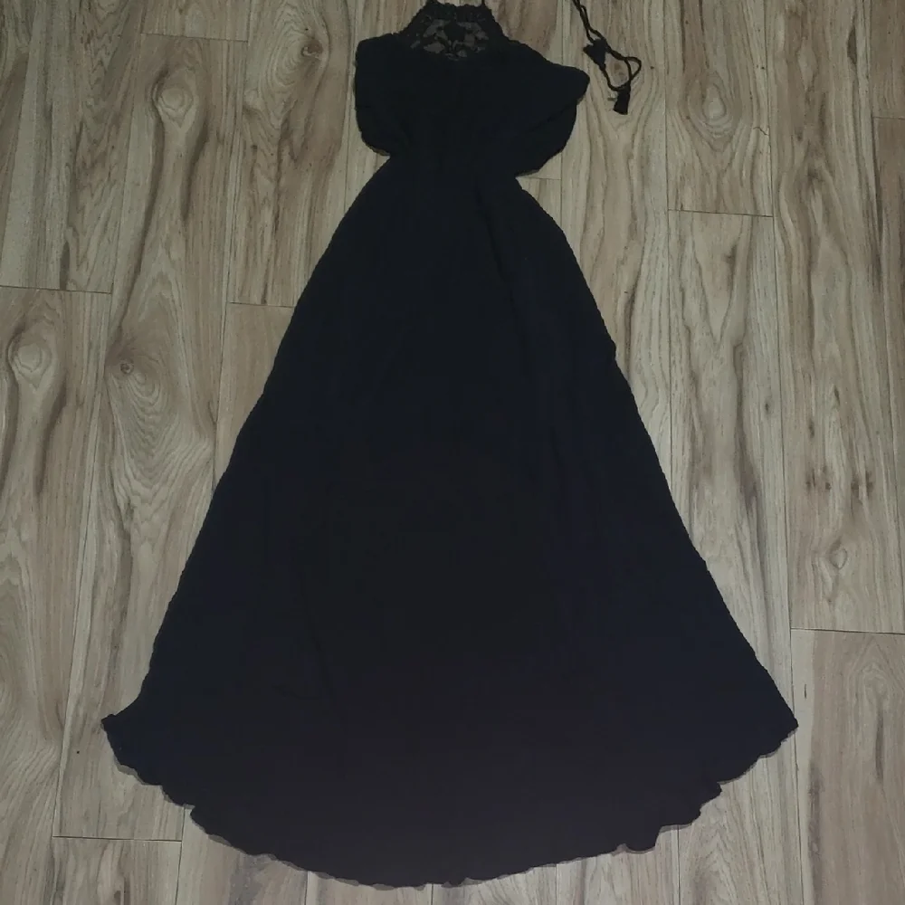Abercrombie & Fitch Black Maxi Dress with Lace